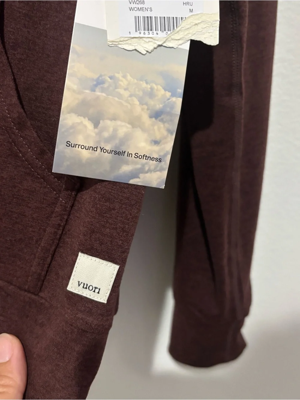 NWT Vuori Halo Performance Hoodie 2.0 Ruby Heather - Picture 3 of 7